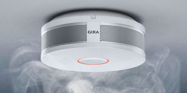 Gira Rauchwarnmelder bei MKS GmbH, Katzer & Kramer in Hof